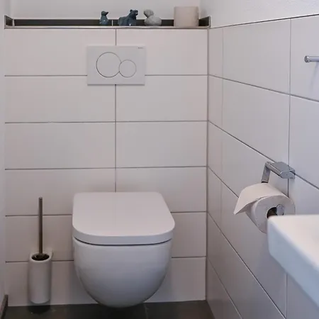 Gartenblick 7b Mit Ueberdachtem Balkon