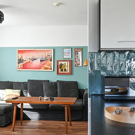 Gartenblick 7b Mit Ueberdachtem Balkon