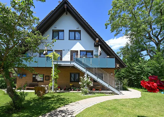 Apartman Gartenblick 7b Mit Ueberdachtem Balkon Friedrichshafen